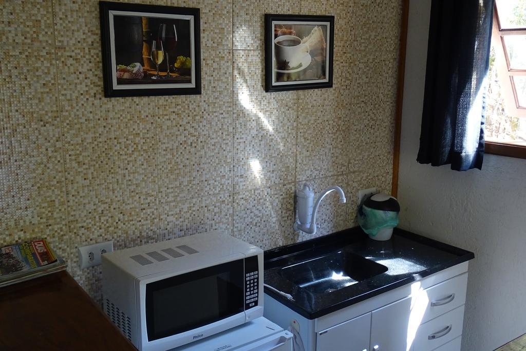 Refugio Melissa Apartment Campos do Jordao Bilik gambar