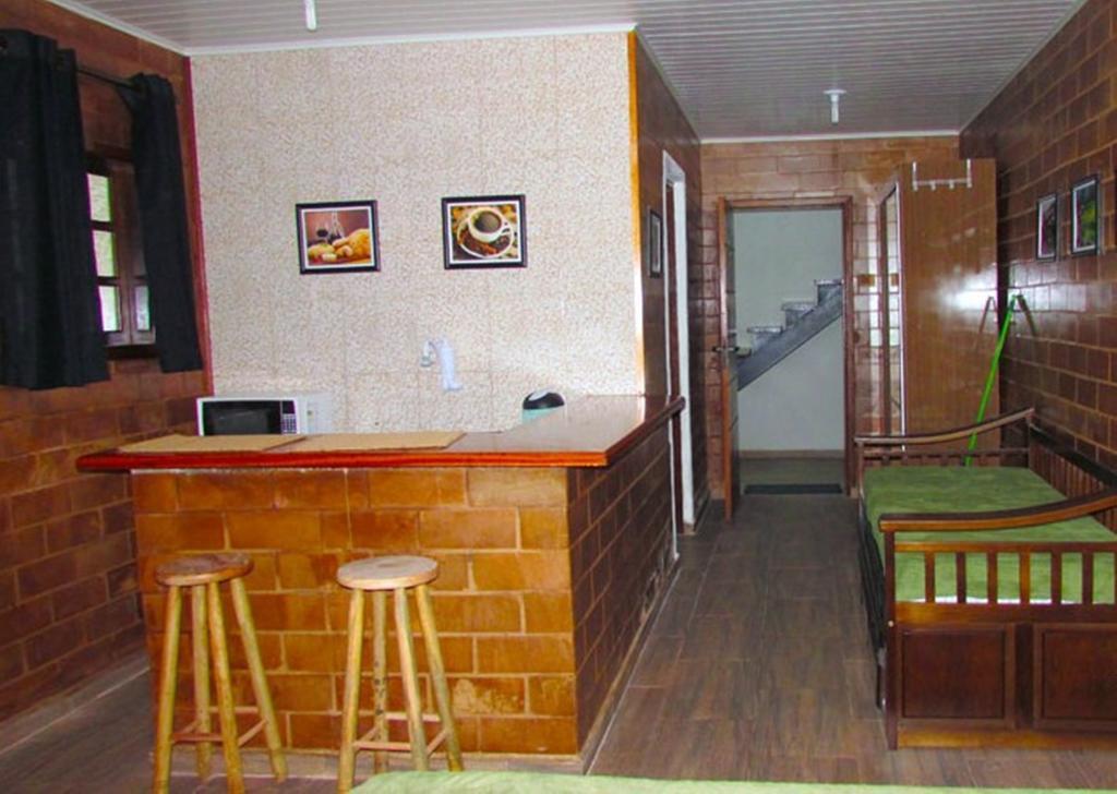 Refugio Melissa Apartment Campos do Jordao Bilik gambar