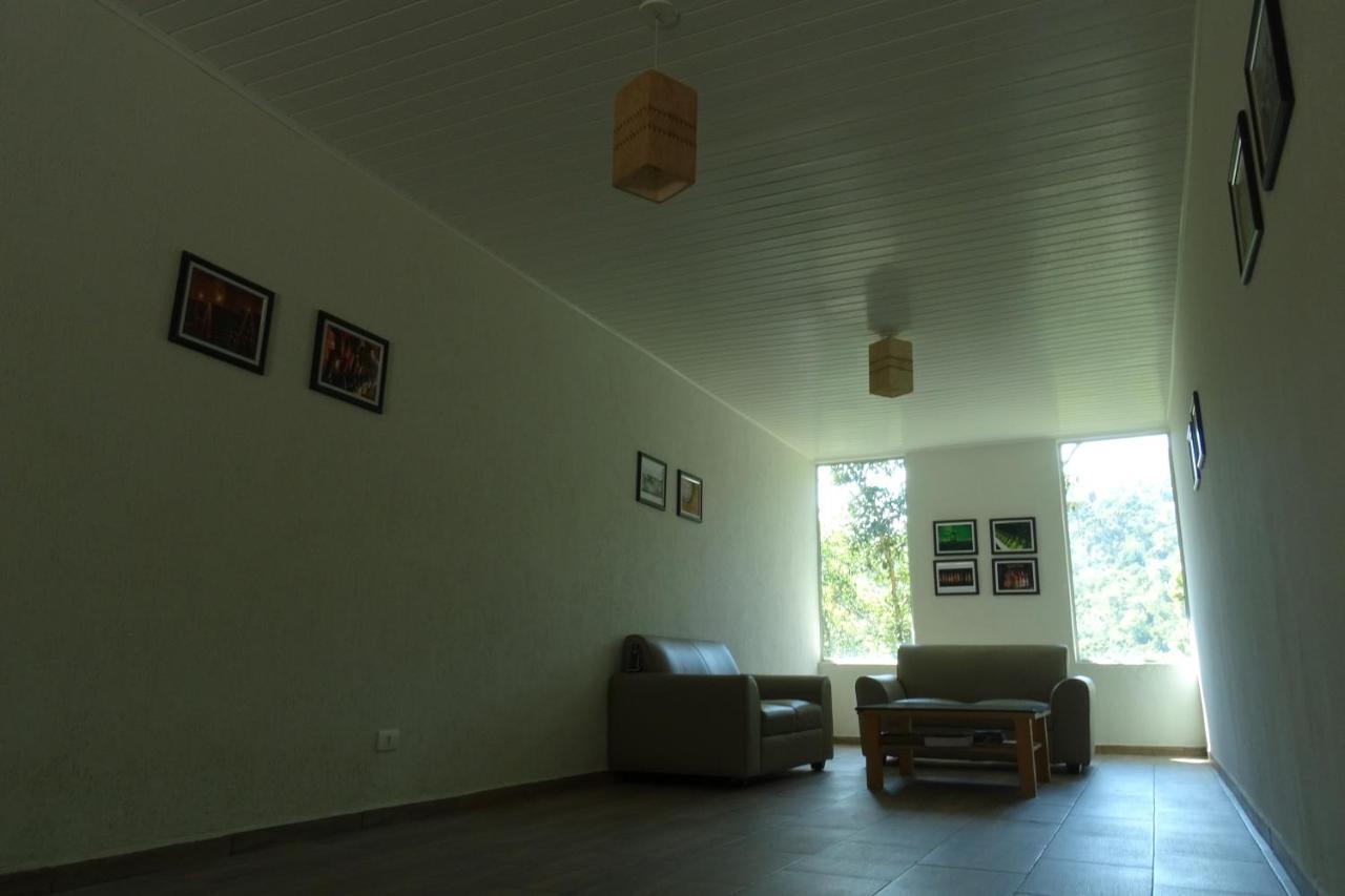 Refugio Melissa Apartment Campos do Jordao Bilik gambar