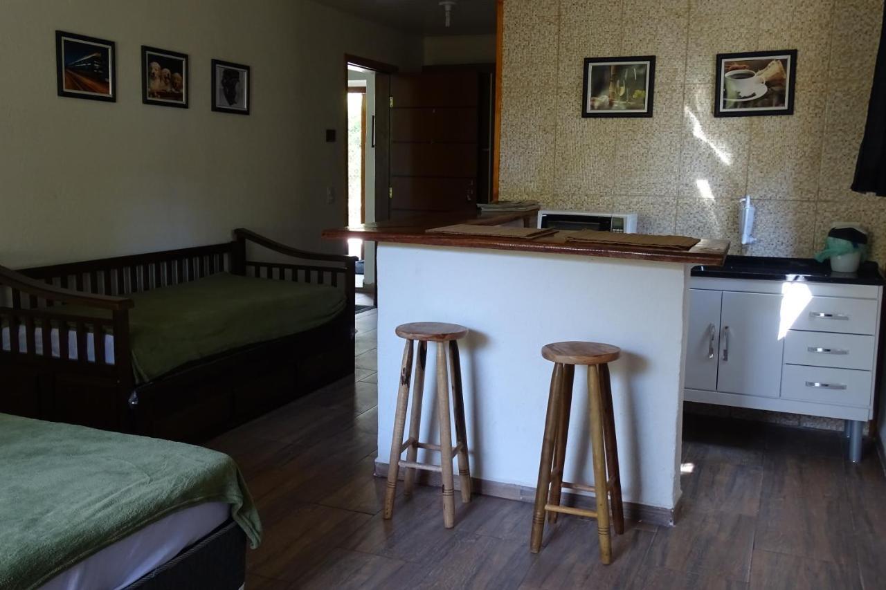 Refugio Melissa Apartment Campos do Jordao Bilik gambar