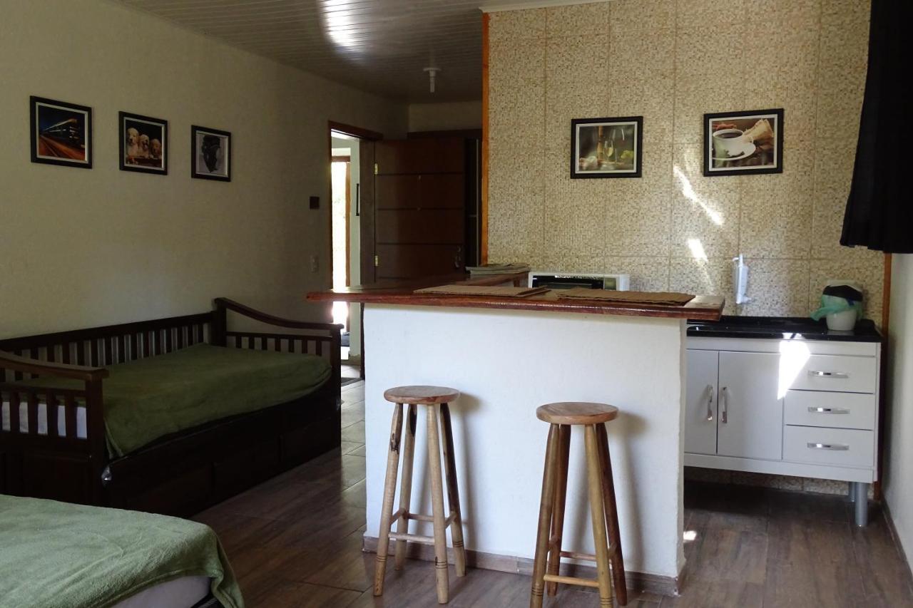 Refugio Melissa Apartment Campos do Jordao Bilik gambar