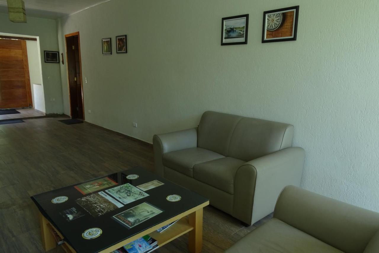 Refugio Melissa Apartment Campos do Jordao Bilik gambar